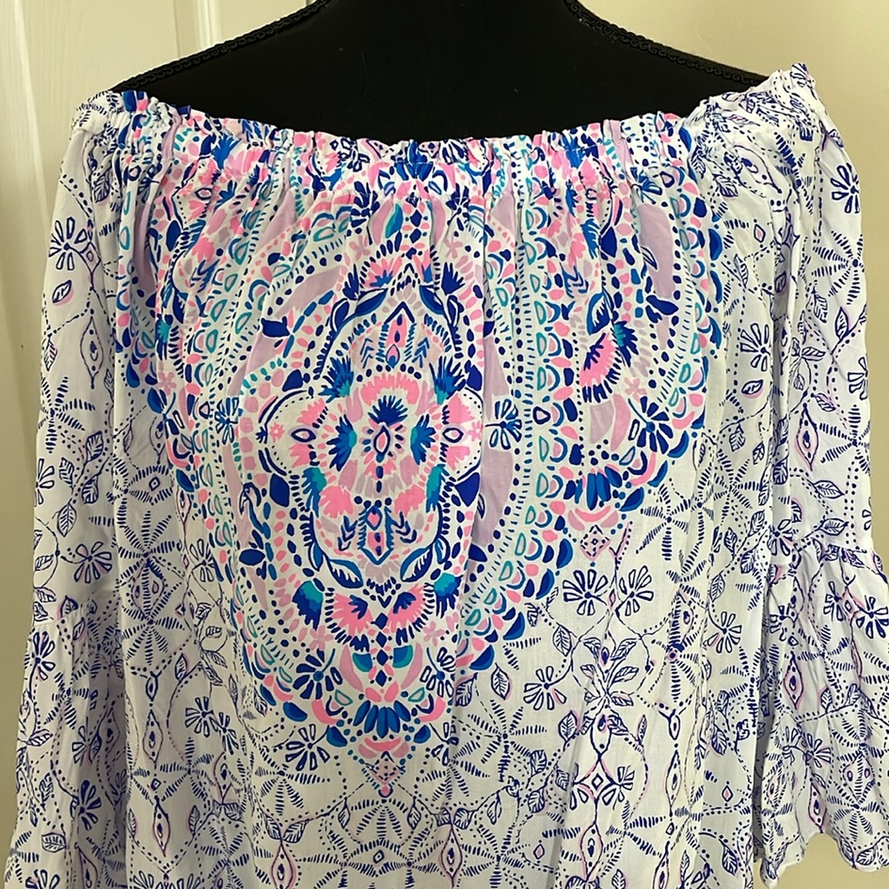 Lily Pulitzer off shoulder blouse, size large - Picture 2 of 5